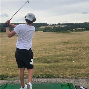 Meet your Posher, Thomas